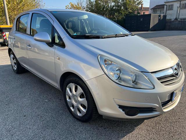 opel corsa 1.3 cdti 75cv neopatentati buone condizioni