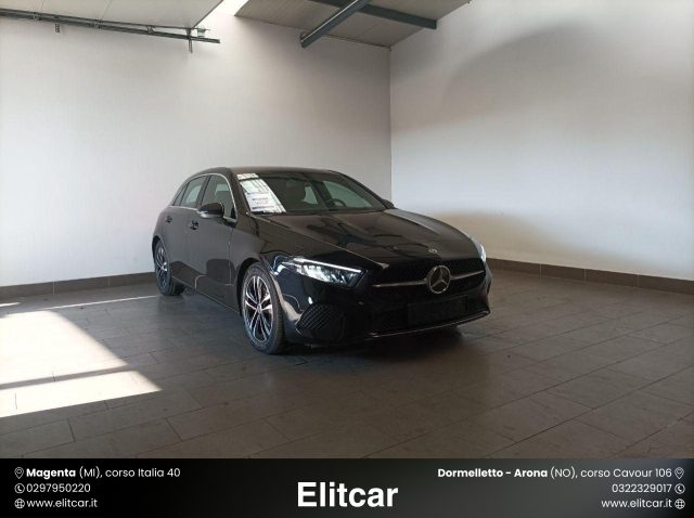 MERCEDES-BENZ A 200 Automatic Progressive Advanced Immagine 1