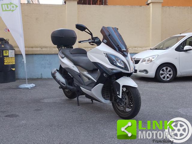 KYMCO Xciting 400i 400i ABS Immagine 1