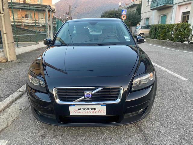 VOLVO C30 1.6 D Momentum Immagine 1