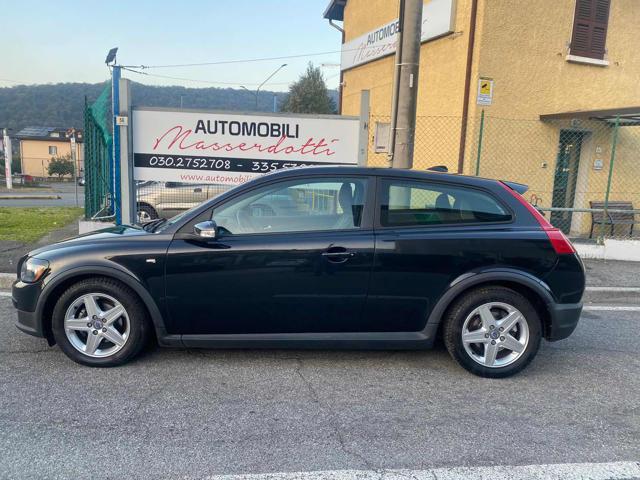 VOLVO C30 1.6 D Momentum Immagine 3