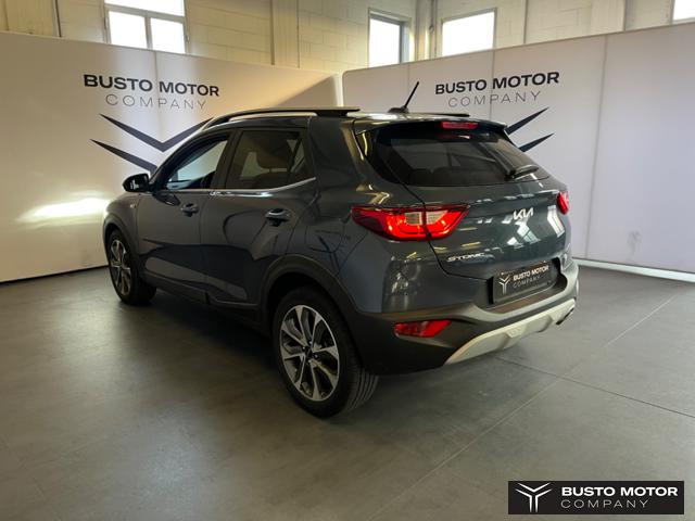 KIA Stonic 1.0 T-GDi 100 CV MHEV GT Line Immagine 3