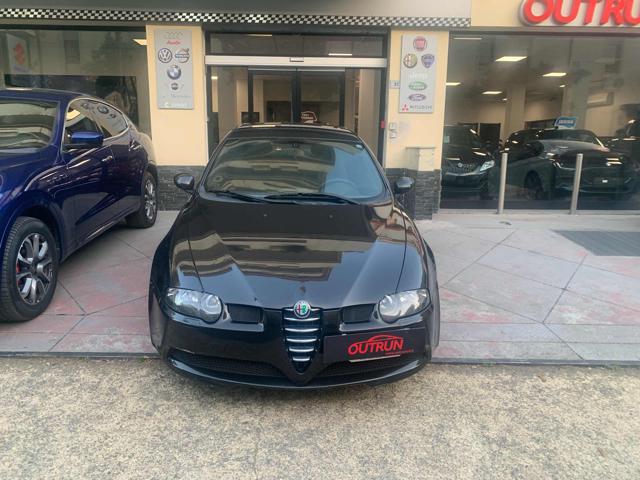 ALFA ROMEO 147 3.2i V6 24V cat Selespeed 3 porte GTA Immagine 3