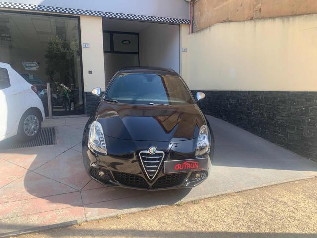 ALFA ROMEO Giulietta 1.6 JTDm-2 105 CV Distinctive Immagine 2