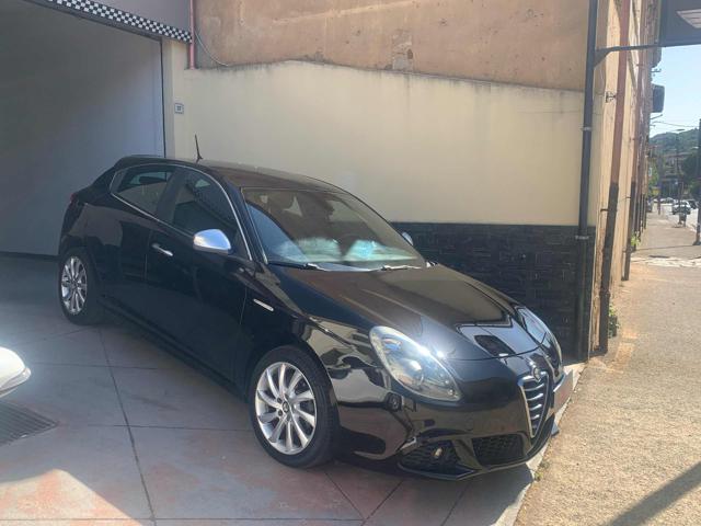 ALFA ROMEO Giulietta 1.6 JTDm-2 105 CV Distinctive Immagine 3