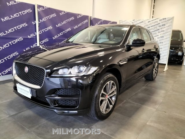 JAGUAR F-Pace Jaguar F-PACE 2.0TD Night Edition Immagine 3