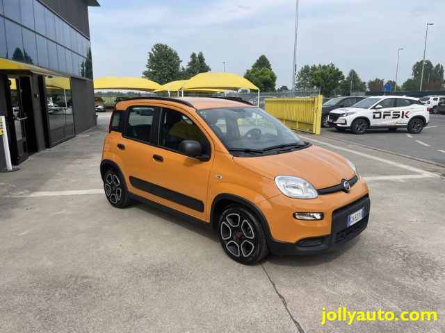 FIAT Panda 1.0 FireFly S&S Hybrid City Life Immagine 2