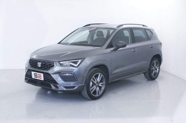 SEAT Ateca 1.5 EcoTSI FR Cerchi da 18'' Fari Full LED Immagine 0