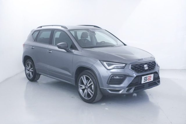 SEAT Ateca 1.5 EcoTSI FR Cerchi da 18'' Fari Full LED Immagine 3