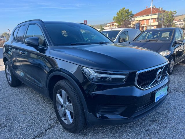 VOLVO XC40 D3 Geartronic Business Immagine 2