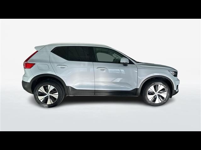 VOLVO XC40 1.5 T2 Momentum Pro Geartronic my21 Immagine 3