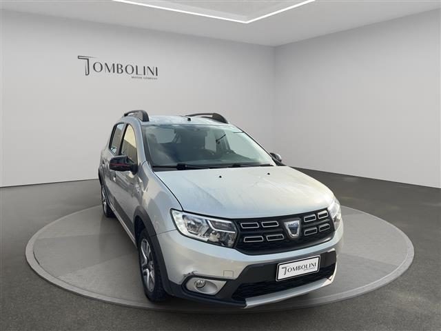 DACIA Sandero Stepway 1.5 Blue dCi 95cv Wow S&S my18 Immagine 2