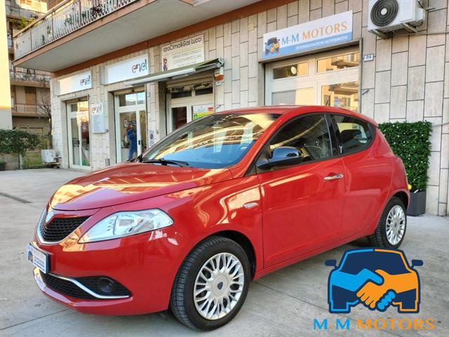 LANCIA Ypsilon 1.2 69 CV 5p Platinum. OK NEOPATENTATI. UNIPRO. Immagine 0