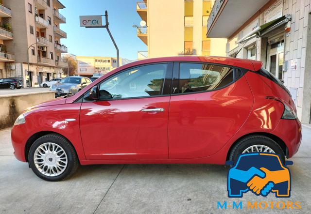 LANCIA Ypsilon 1.2 69 CV 5p Platinum. OK NEOPATENTATI. UNIPRO. Immagine 1