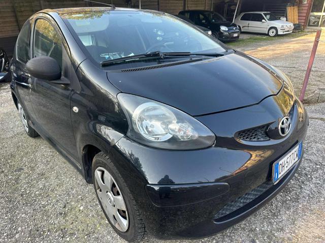 toyota aygo 90,294km senza nessun lavoro da fare bellissima