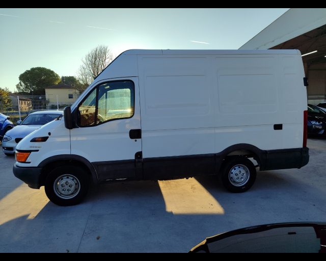 IVECO Daily 35S12V 2.3 Hpi TDI PC-TM Furgone L Immagine 4