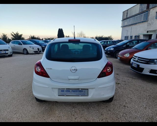 OPEL Corsa 1.2 3 porte Enjoy Immagine 3