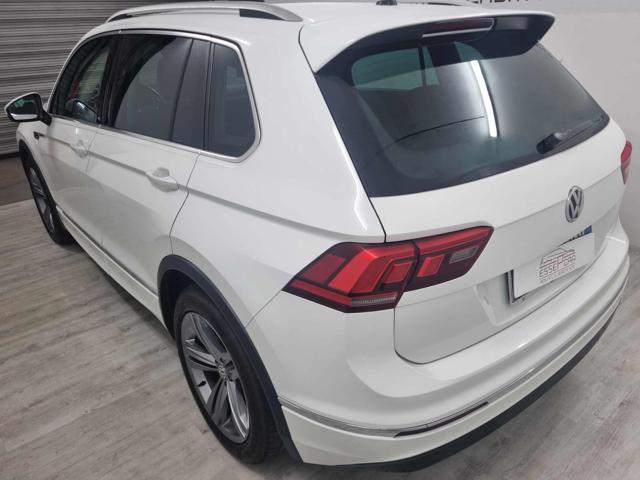 VOLKSWAGEN Tiguan 1.4 TSI Sport BlueMotion Technology Immagine 3