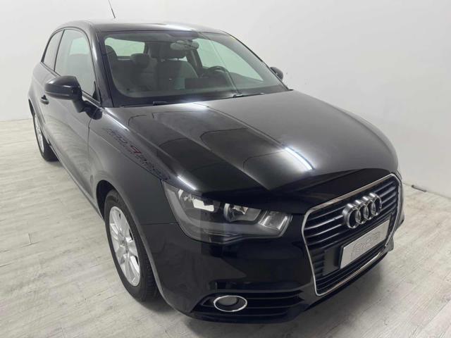 AUDI A1 1.2 TFSI Attraction Immagine 1