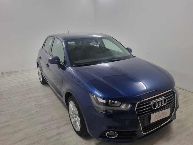 AUDI A1 SPB 1.6 TDI 105 CV Attraction Immagine 1