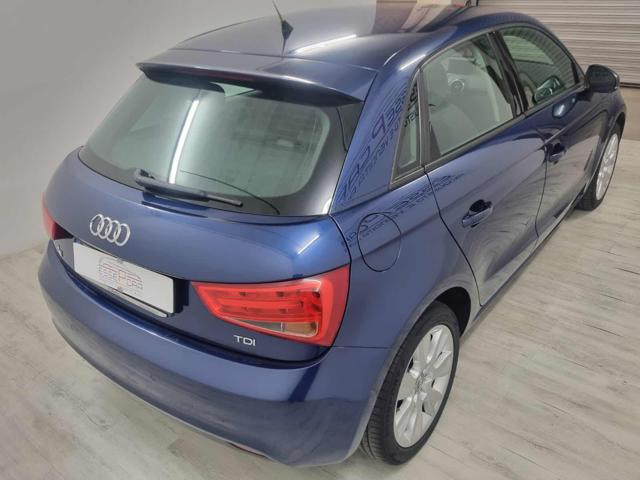 AUDI A1 SPB 1.6 TDI 105 CV Attraction Immagine 2