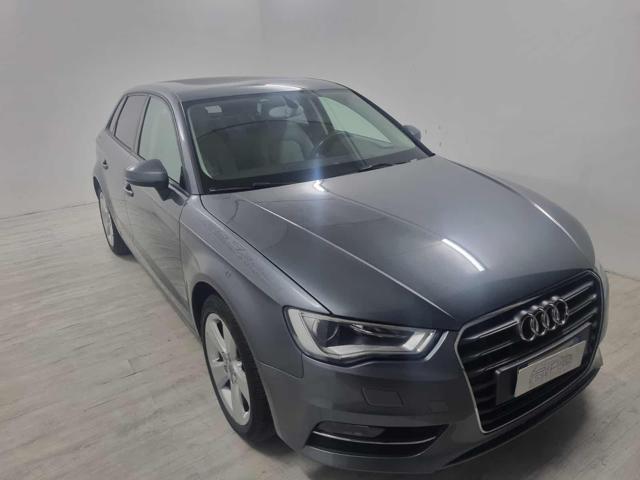 AUDI A3 SPB 2.0 TDI S tronic Ambition Immagine 1