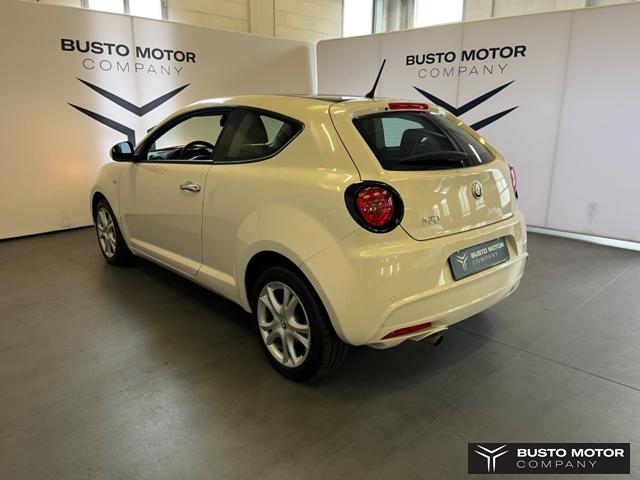 ALFA ROMEO MiTo 1.4 105 CV Distinctive Premium Pack GARANTITA Immagine 3