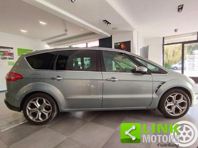 FORD S-Max 2.0 TDCi 163CV Powershift 7 posti Titanium Immagine 3