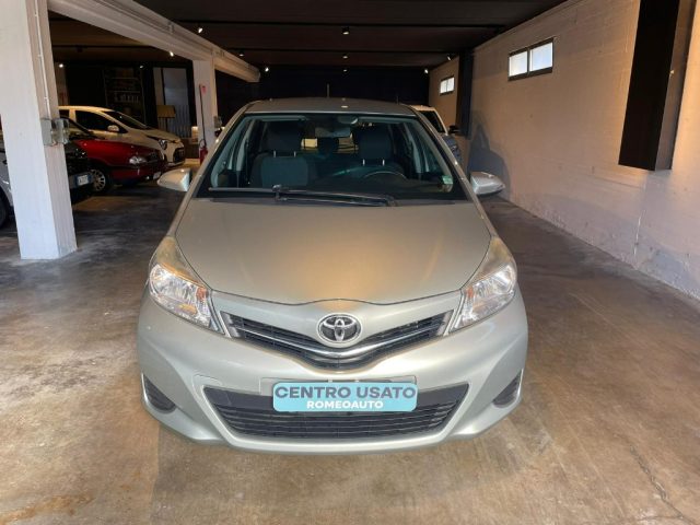 TOYOTA Yaris 1.4 D-4D 5 porte 90cv Immagine 2