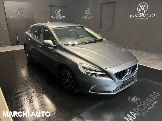 VOLVO V40 D2 Plus Immagine 2