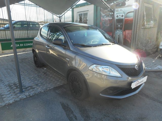 LANCIA Ypsilon LANCIA Y 1.2 69 CV 5 porte Elefantino Blu Immagine 2