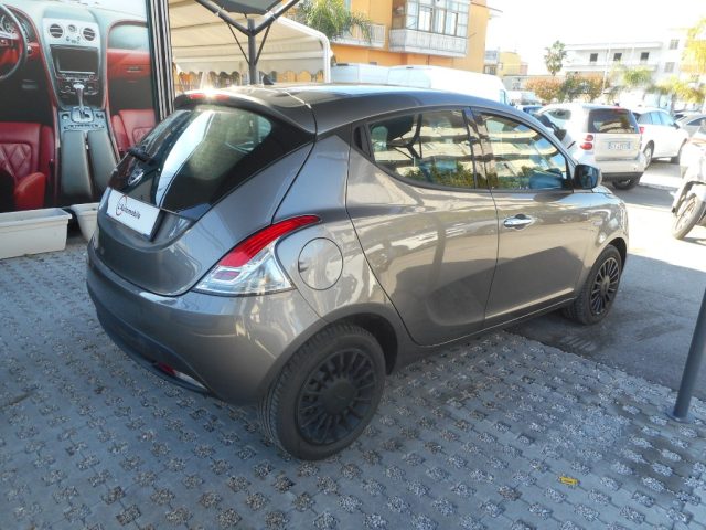 LANCIA Ypsilon LANCIA Y 1.2 69 CV 5 porte Elefantino Blu Immagine 3