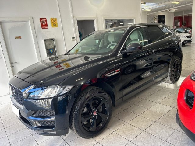 JAGUAR F-Pace 2.0 D 240 CV AWD aut. Prestige Immagine 1