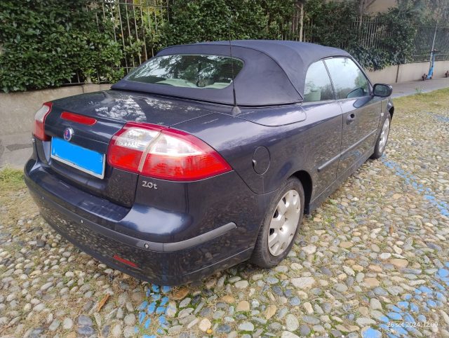 SAAB 9-3 Cabriolet 2.0 t Vector Immagine 2