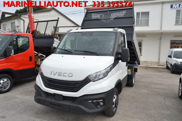 IVECO Daily 35C14 2.3 RIBALT.TRILATERALE MY2024 P.CONSEGNA Immagine 1