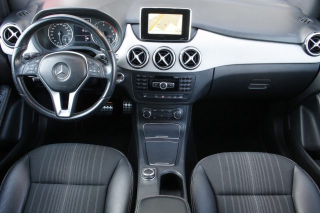 MERCEDES-BENZ B 180 CDI Autom Executive Neopatentati BluEffency Immagine 4