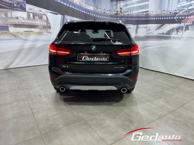 BMW X1 sDrive18d xLine Plus FULL-LED NAVI PELLE TETTO Immagine 4