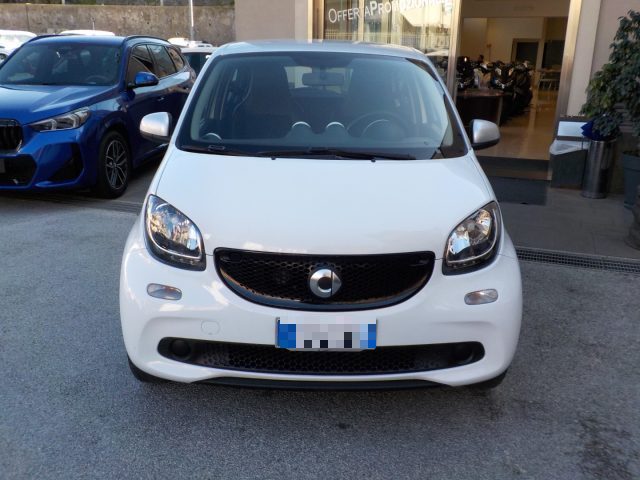 SMART ForFour 70 1.0 Passion Aut Immagine 0