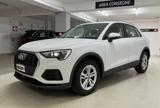 AUDI Q3 40 TDI quattro S tronic Business