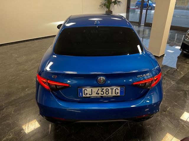 ALFA ROMEO Giulia 2.2 Turbodiesel 210 CV AT8 AWD Q4 Competizione Immagine 4