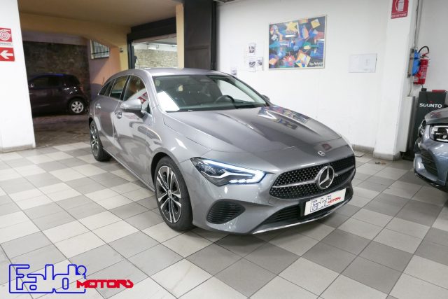 MERCEDES-BENZ CLA 180 d Automatic Shooting Brake Progressive Advanced Immagine 0