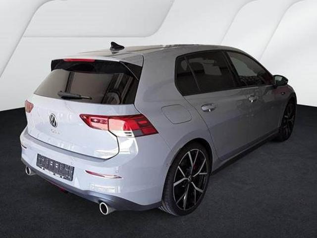 VOLKSWAGEN Golf 2.0 TSI GTI Immagine 1