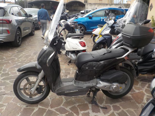 APRILIA Scarabeo 125 125 Immagine 4