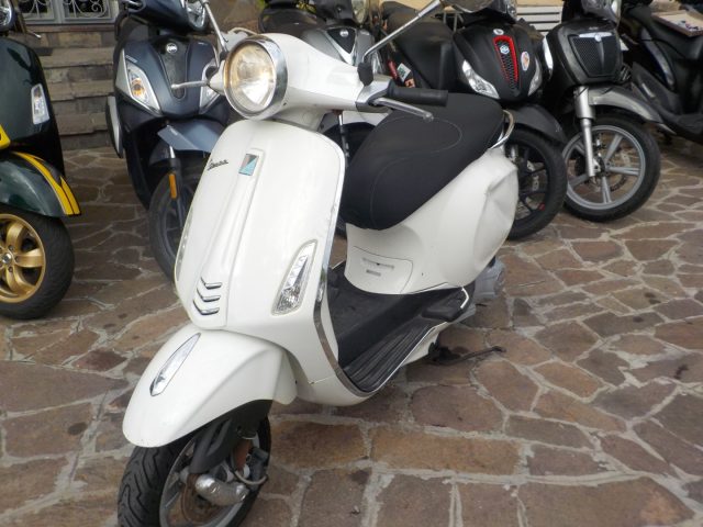 PIAGGIO Vespa 125 Primavera 125 Immagine 4