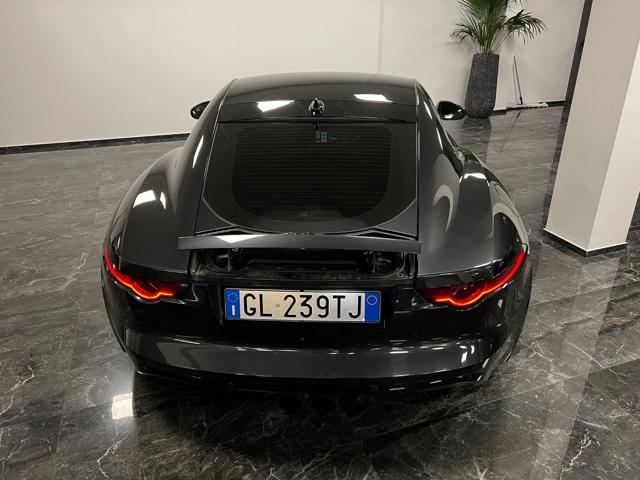 JAGUAR F-Type 3.0 V6 aut. Coupé S TETTO / SPOILER / PELLE Immagine 4