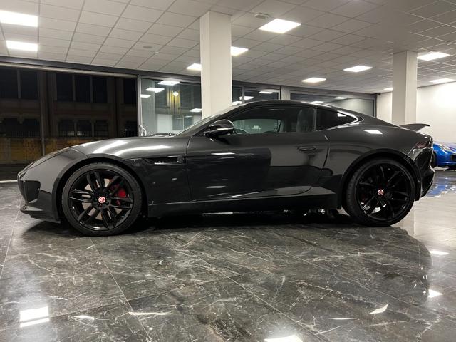 JAGUAR F-Type 3.0 V6 aut. Coupé S TETTO / SPOILER / PELLE Immagine 2