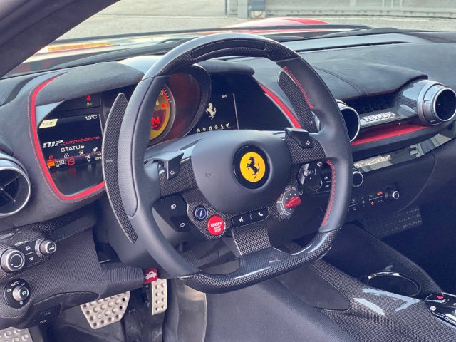 FERRARI 812 COMPETIZIONE 1/999 - foto 12