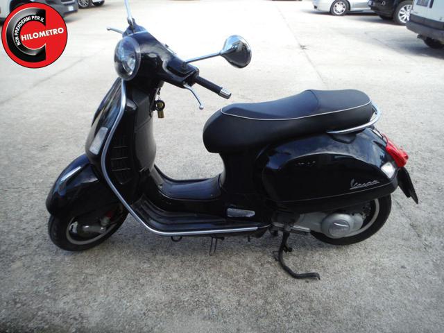 PIAGGIO Vespa GTS 300 Super I.E. Immagine 3