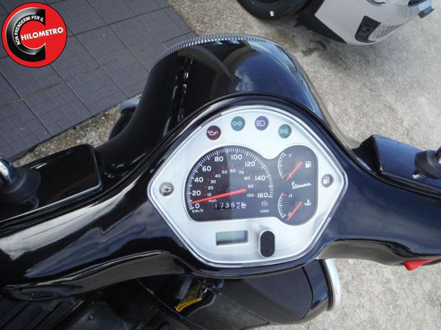 PIAGGIO Vespa GTS 300 Super I.E. Immagine 4