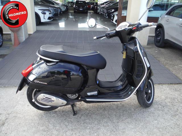 PIAGGIO Vespa GTS 300 Super I.E. Immagine 2